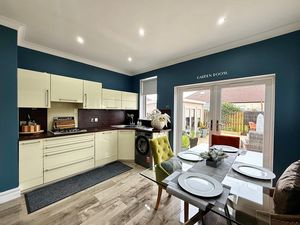 Photo 4- click for photo gallery